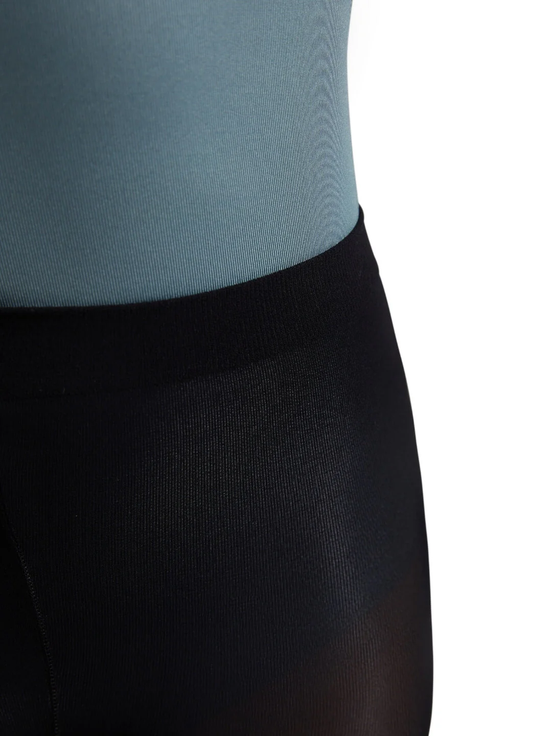 Essentials Transition Tight® - Image 6
