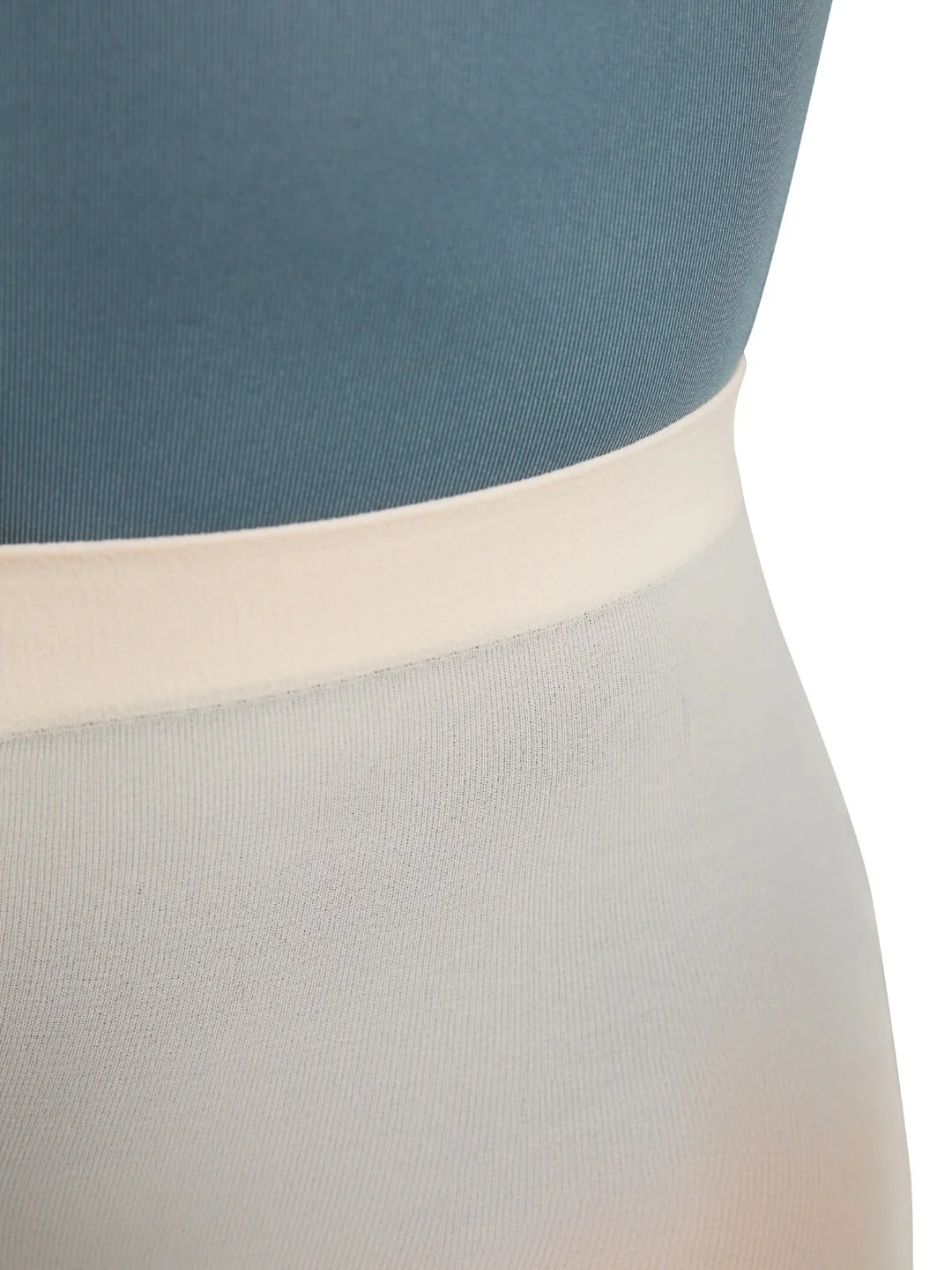 Essentials Transition Tight® - Image 9